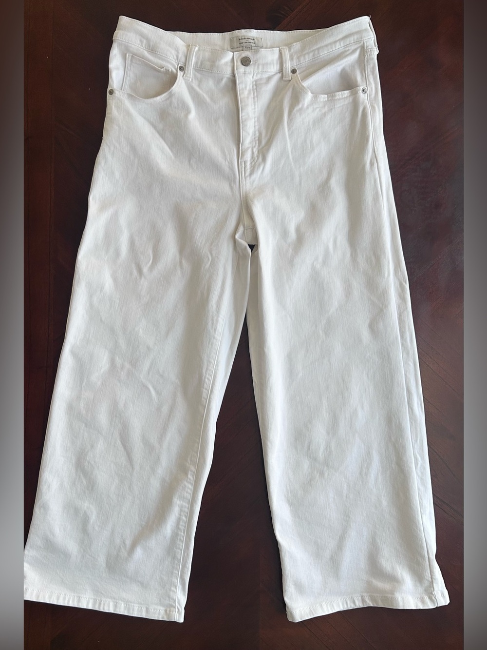 Banana Republic White High-Rise Wide-Leg Jeans size 33/16